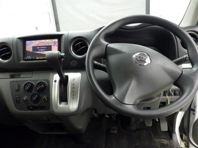 NISSAN CARAVAN VAN 2016