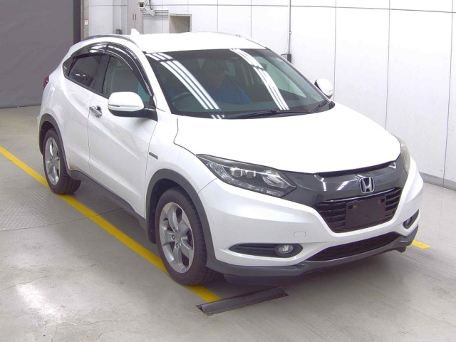 HONDA VEZEL 2015