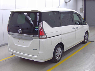 NISSAN SERENA 2017