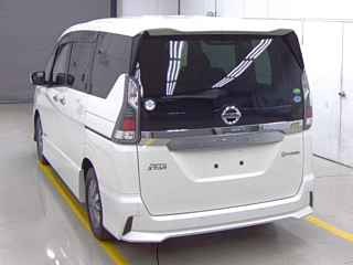 NISSAN SERENA 2018