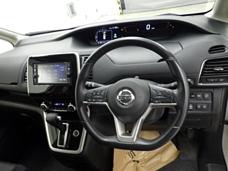 NISSAN SERENA 2016