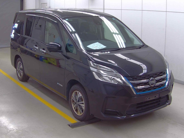 NISSAN SERENA 2020