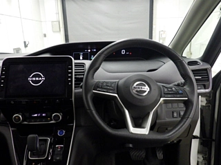 NISSAN SERENA 2020