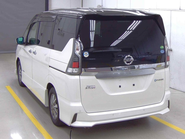 NISSAN SERENA 2018