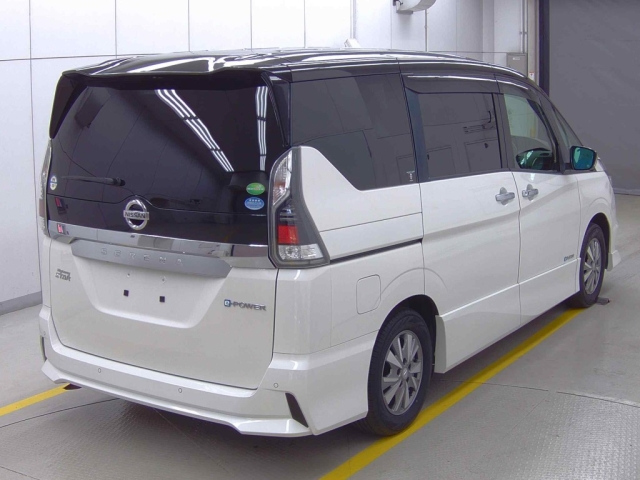 NISSAN SERENA 2018