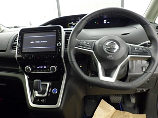 NISSAN SERENA 2018