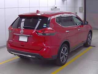 NISSAN X-TRAIL 2018