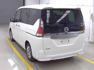 NISSAN SERENA 2019