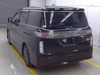 NISSAN ELGRAND 2022