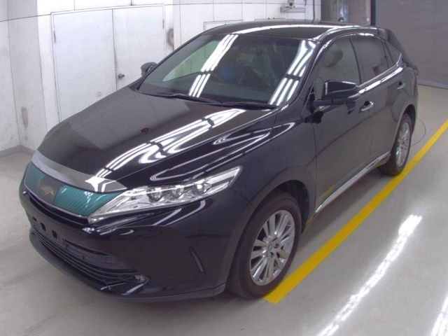 TOYOTA HARRIER 2017