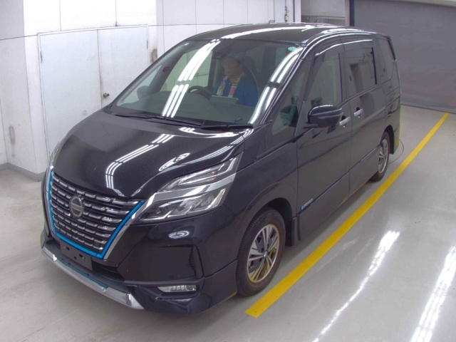 NISSAN SERENA 2020