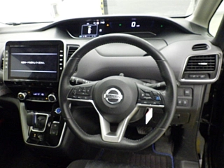 NISSAN SERENA 2020