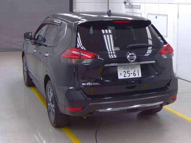 NISSAN X-TRAIL 2019