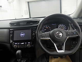 NISSAN X-TRAIL 2019