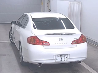 NISSAN SKYLINE 2010