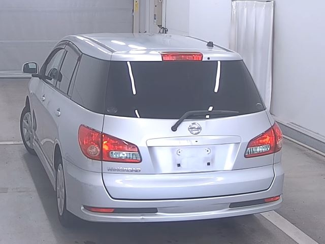 NISSAN WINGROAD 2009