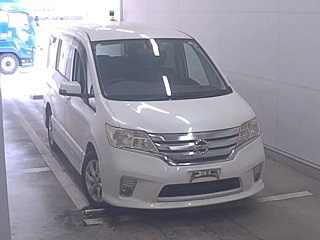 NISSAN SERENA 2013