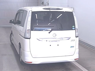 NISSAN SERENA 2013
