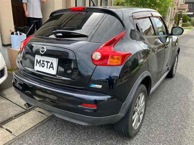 NISSAN JUKE 2011