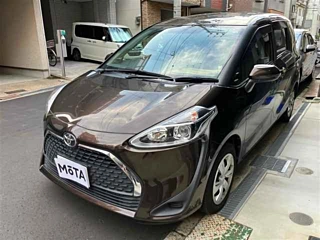 TOYOTA SIENTA 2018