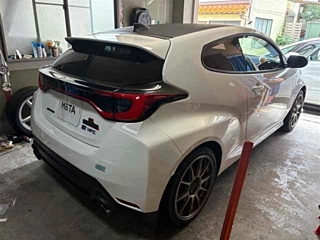 TOYOTA YARIS 2025