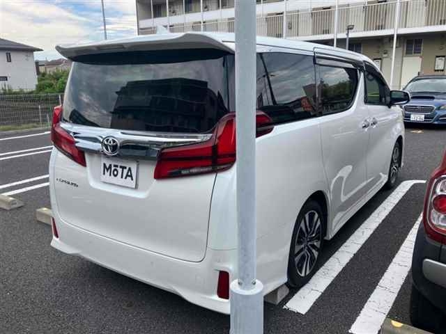 TOYOTA ALPHARD 2022