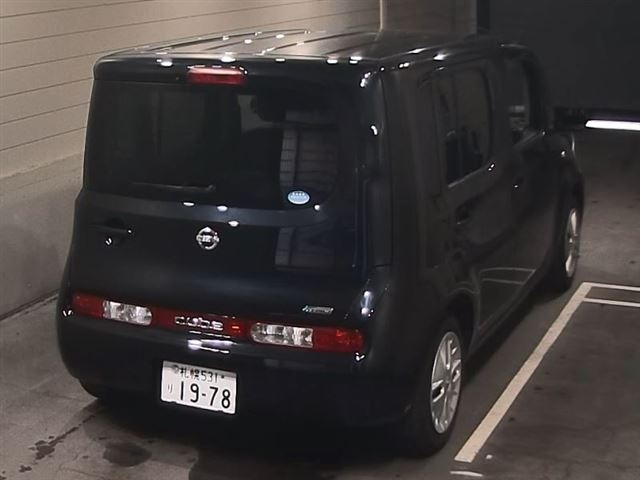 NISSAN CUBE 2012