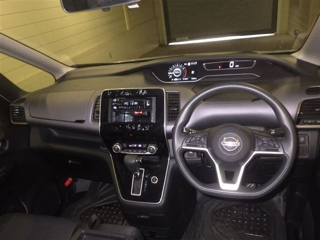 NISSAN SERENA 2020
