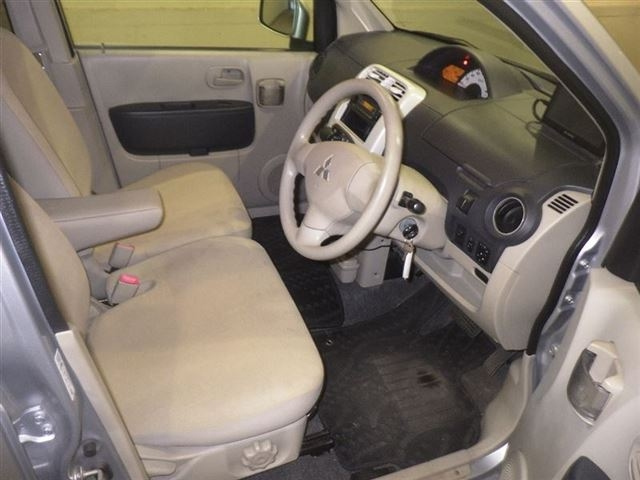 MITSUBISHI EK WAGON 2012