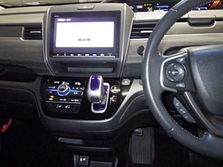 HONDA FREED 2018
