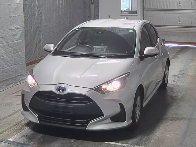 TOYOTA YARIS 2021