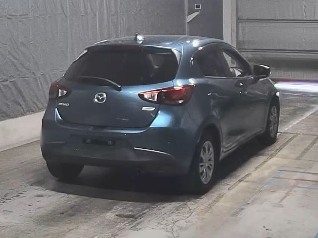 MAZDA DEMIO 2018
