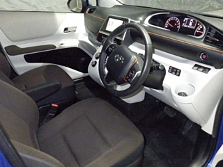 TOYOTA SIENTA 2017