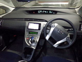 TOYOTA PRIUS 2014