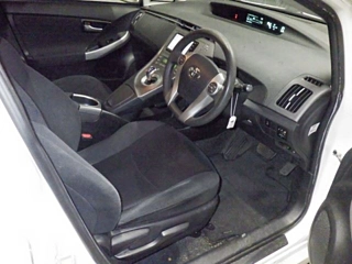 TOYOTA PRIUS 2015