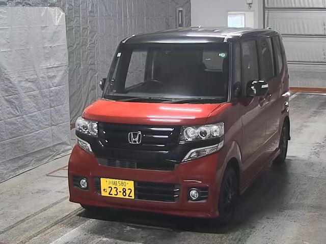 HONDA N BOX PLUS 2017