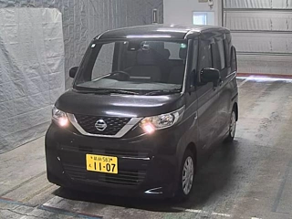 NISSAN ROOX 2021