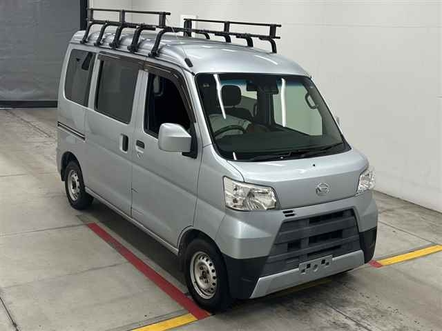 DAIHATSU HIJET VAN 2019