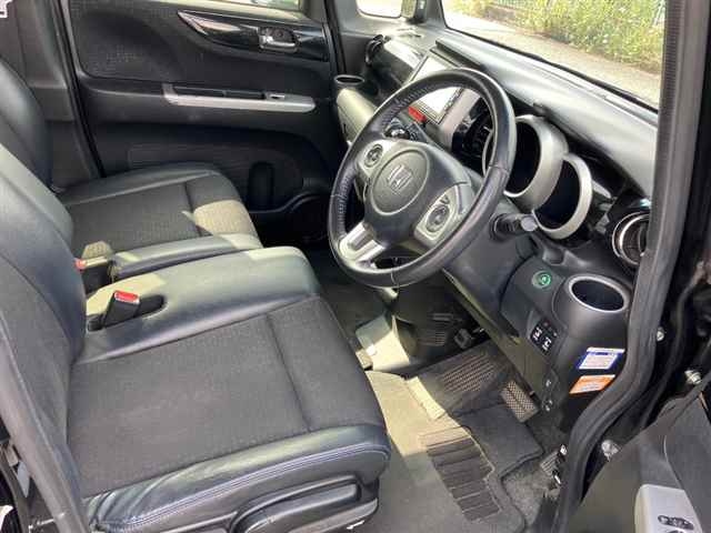 HONDA N BOX 2017