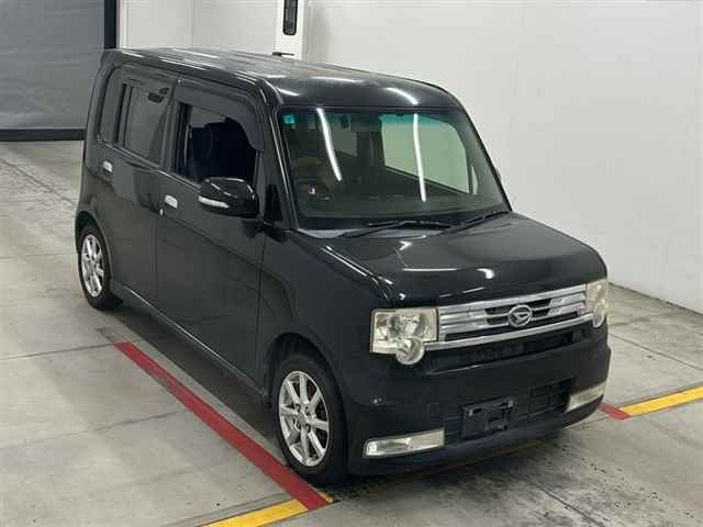 DAIHATSU MOVE CONTE 2011