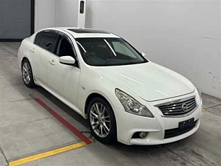 NISSAN SKYLINE 2010