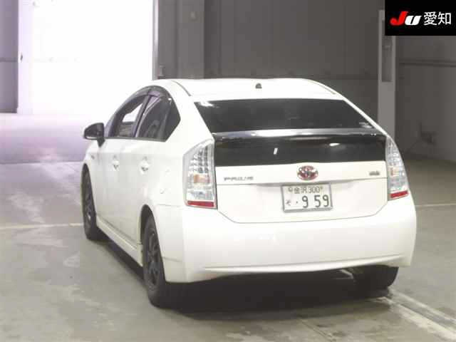 TOYOTA PRIUS 2010