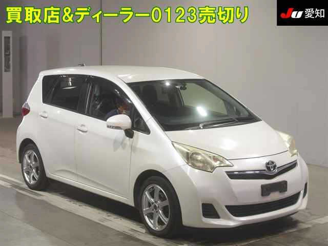 TOYOTA RACTIS 2012