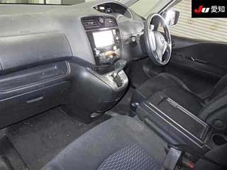 NISSAN SERENA 2014