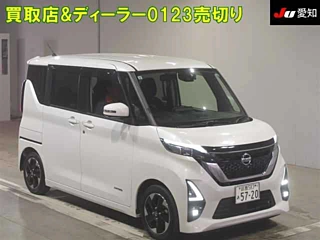 DAIHATSU TANTO 2010