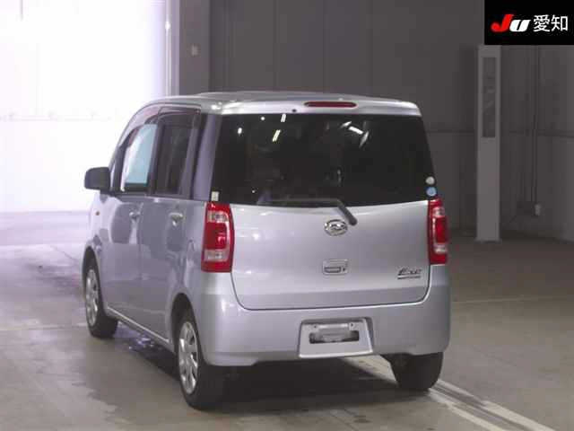 DAIHATSU TANTO EXE 2011