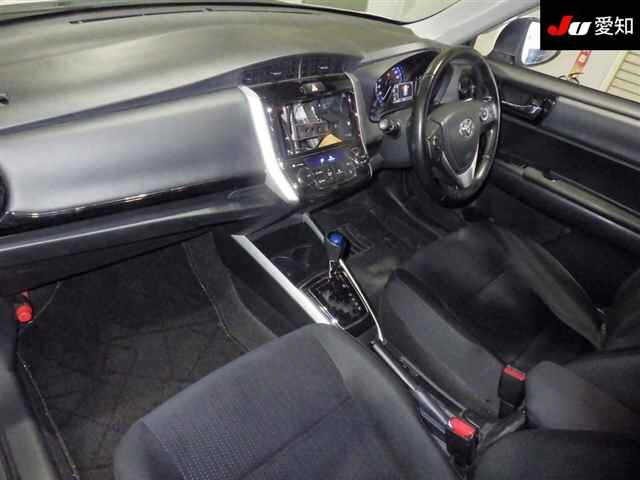 TOYOTA COROLLA FIELDER 2018