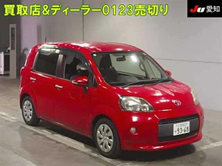 TOYOTA PORTE 2013
