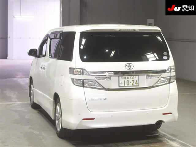 TOYOTA VELLFIRE 2012