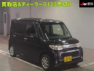 DAIHATSU TANTO 2013